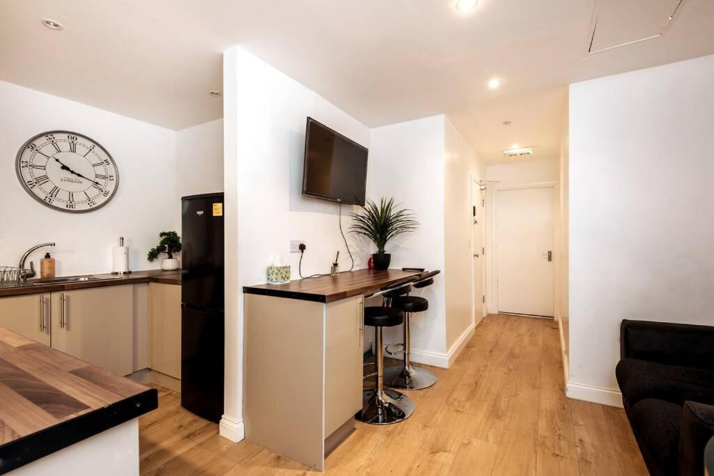 Liverpool City Centre - Fabulous 3 En-Suite Bedrooms - Sleeps 10 People المظهر الخارجي الصورة